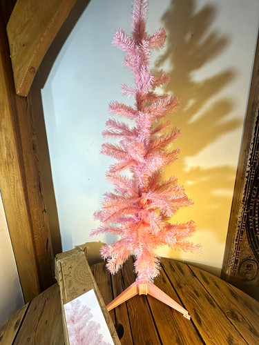 4ft pink artificial - (122cm),